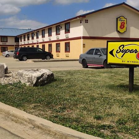 Super 8 By Wyndham Champaign Μοτέλ Εξωτερικό φωτογραφία