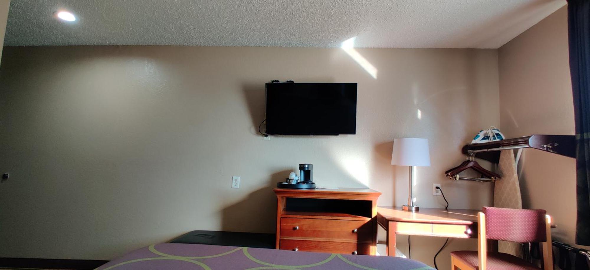Super 8 By Wyndham Champaign Μοτέλ Δωμάτιο φωτογραφία